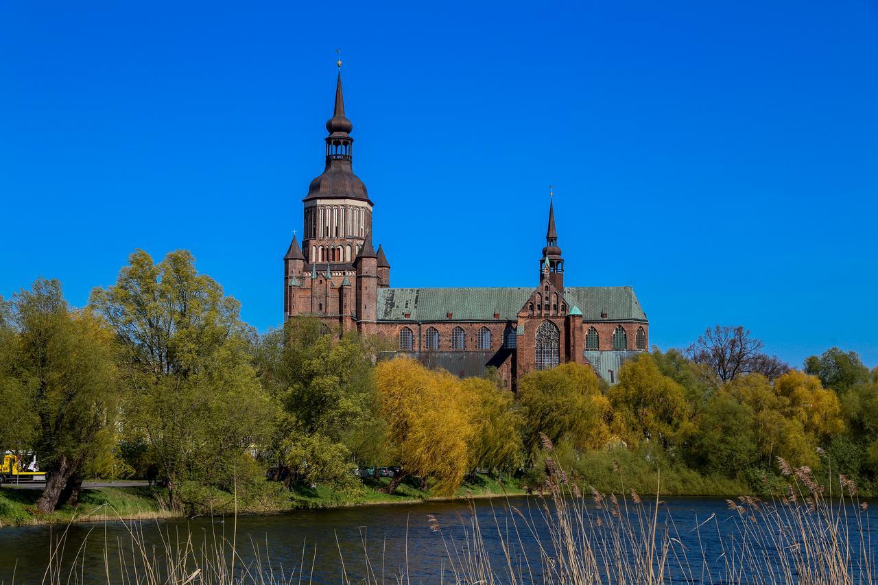 Pension Villa Beer Stralsund Bagian luar foto